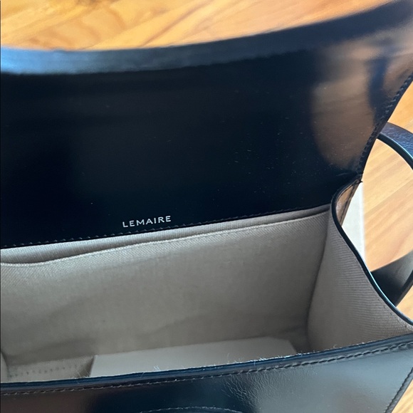 Lemaire camere bag black with dustbag and box in EUC-almost new - Picture 6 of 15